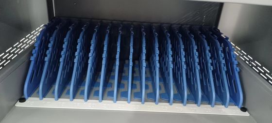 CE AC ชาร์จ DC ชาร์จ และ USB Type-A Type-C Vault Storage IPad คันชาร์จมือถือ ตู้ชาร์จพร้อมล้อ