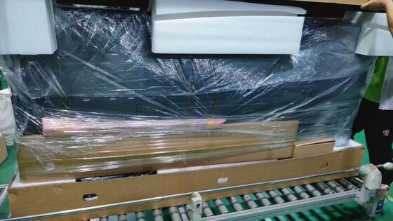 จอแบนอินเทอร์แอคทีฟ 4K Ultra HD พร้อม 20 จุดสัมผัส และลำโพงในตัวสำหรับใช้งานด้านการศึกษา