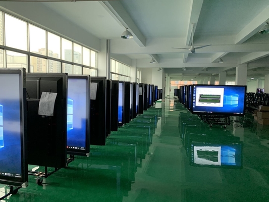 ระบบปฏิบัติการ Android แผ่นอินเตอร์เอคทีฟ แฟลตพานิล พร้อมจอสัมผัสและพอร์ต HDMI
