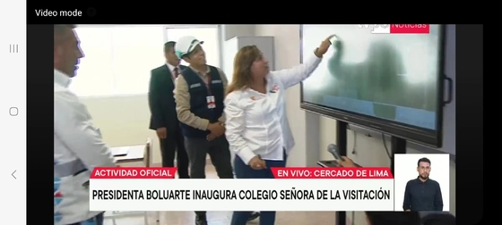 เพิ่มศักยภาพธุรกิจของคุณสูงสุด ด้วย LCD Smart Board การเลือกที่สมบูรณ์แบบ