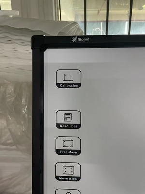 โรงงานขายส่งเข้ากันได้สูง IBoard กระดานไวท์บอร์ดแบบโต้ตอบสำหรับการสอนในห้องเรียน มุมมองกว้าง กระดานไวท์บอร์ดอิเล็กทรอนิกส์แบบโต้ตอบ