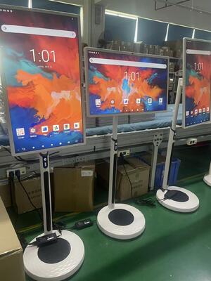 ทีวีอัจฉริยะแบบพกพาขนาด 32 นิ้ว หน้าจอสัมผัสเคลื่อนที่ได้ ระบบ Android ไร้สาย พร้อมล้อ