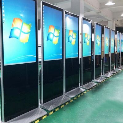 43 55 65 75 นิ้ว จอสัมผัสคาปาซิทีฟในร่มแบบตั้งพื้น ป้ายดิจิทัล 4K จอแสดงผลโฆษณาแบบโต้ตอบเชิงพาณิชย์