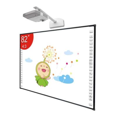 กระดานไวท์บอร์ดดิจิทัล 82 นิ้วสำหรับห้องเรียน BSMI Smart Interactive Display