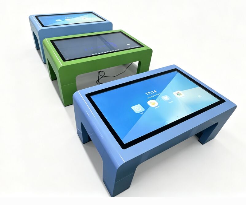 32 43 49 55 นิ้ว Kiosk ชั้น Android PC Touch ป้ายเสริมสำหรับร้านค้าโรงเรียนสนามบิน